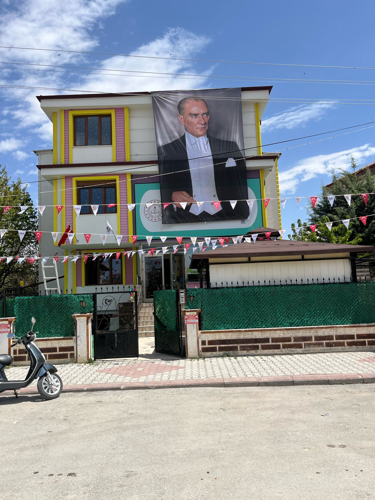 Atatürk posteri